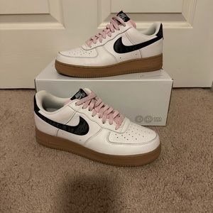 Women’s Nike Air Force 1 (customized)